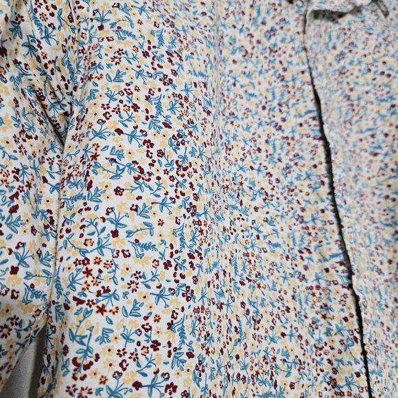 Zara Men's Button Down Shirt - Picture 2 of 2